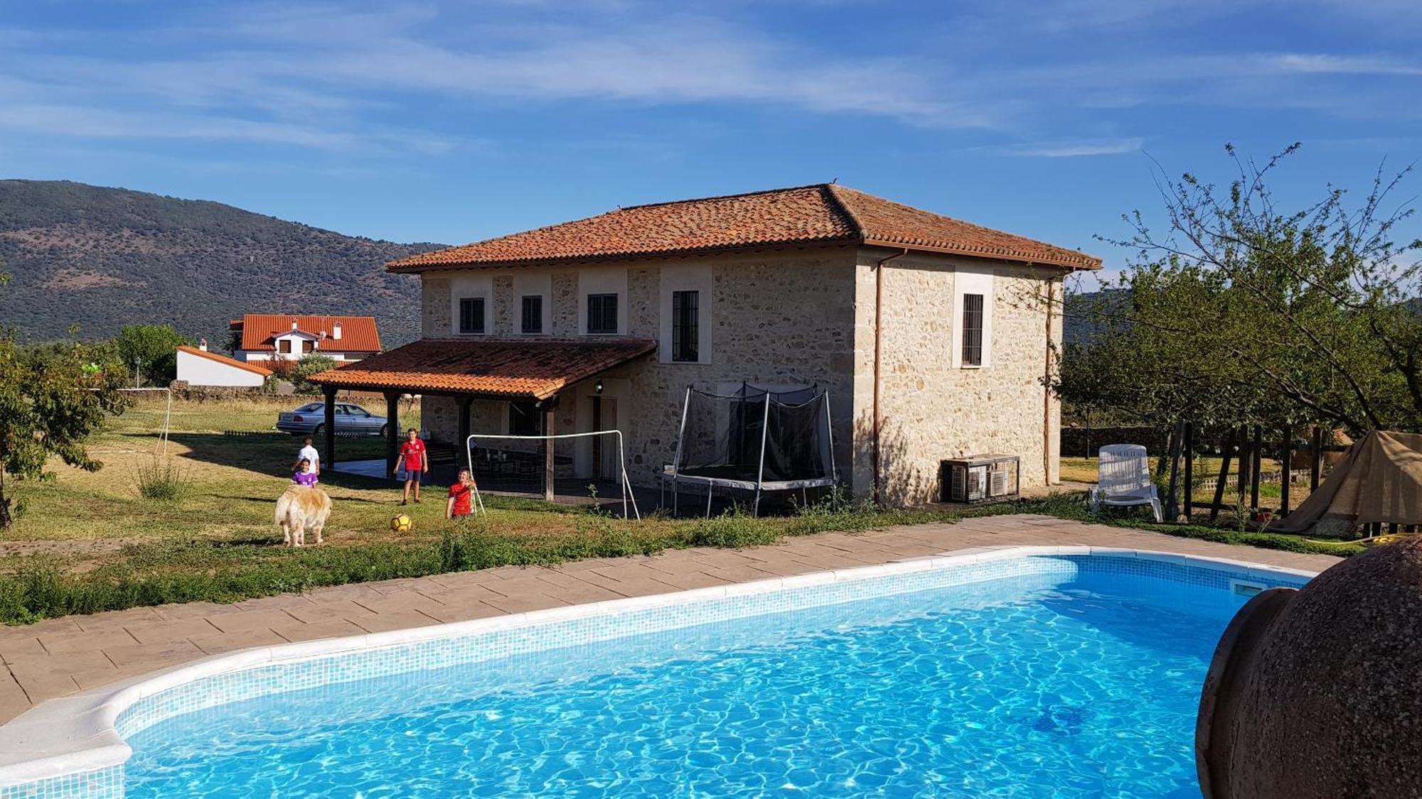 Finca La Carb0Nera Oliva de Plasencia Kültér fotó